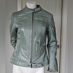 Danier Leather Jacket Size XS